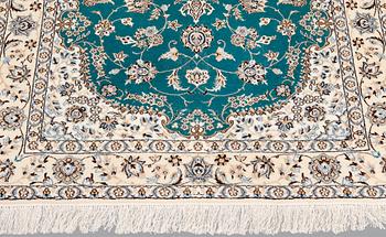 A Nain rug, part silk, so-called 6LAA, approx. 164 x 110 cm.