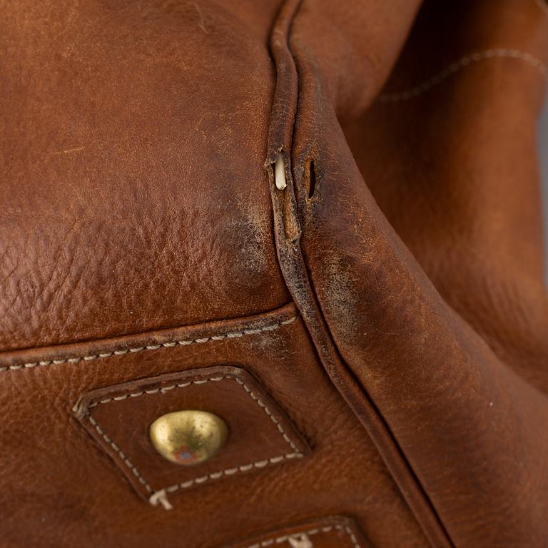 Mulberry, a 'Bayswater' leather handbag.