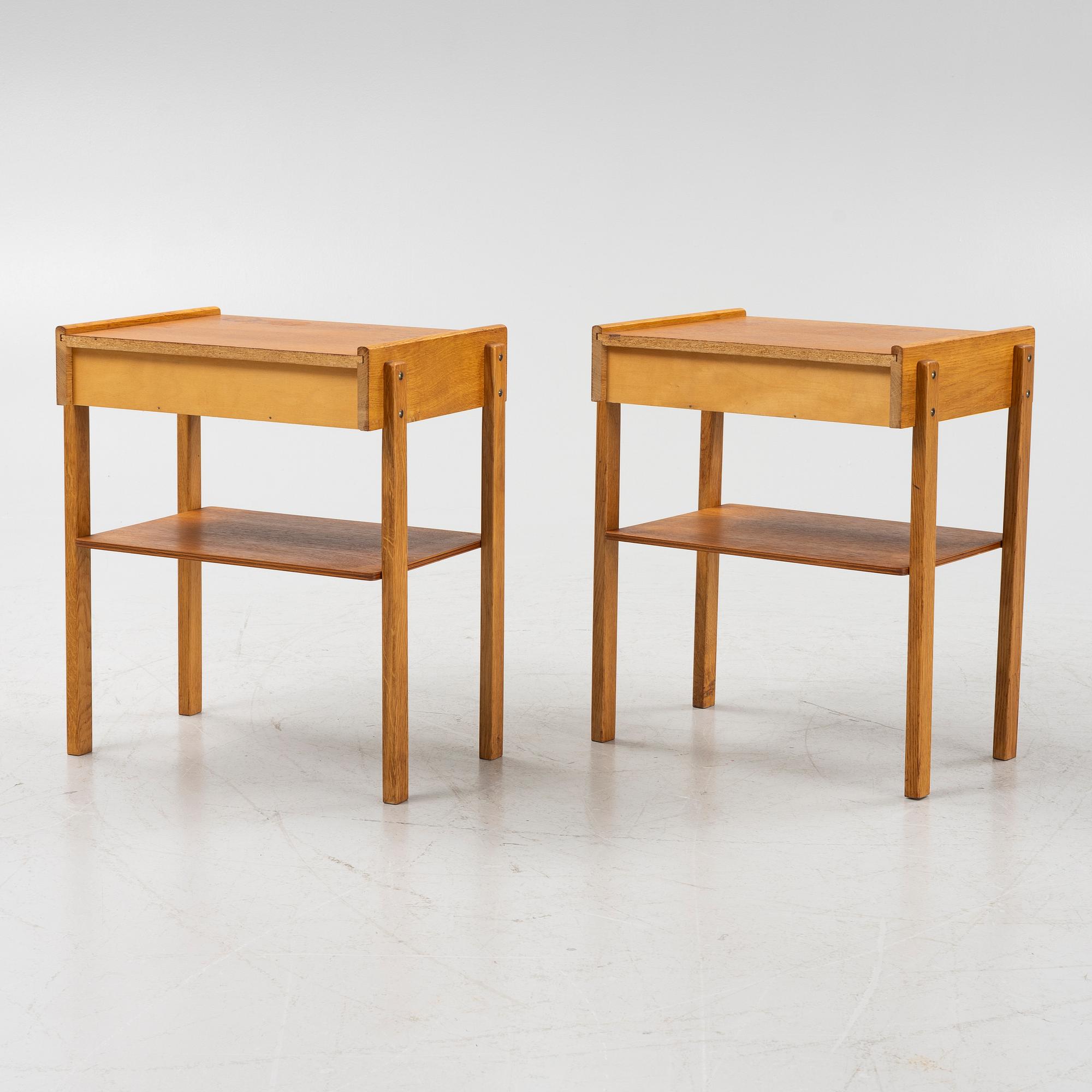 Sängbord, ett par, AB Carlström & Co Möbelfabrik, 1960-tal.