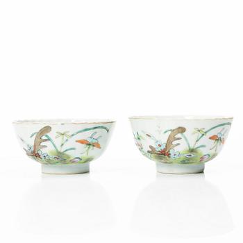 Parti, porslin, nio delar. Kina, 1900-tal.