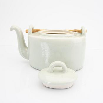 Signe Persson-Melin, a signed stoneware tea pot.