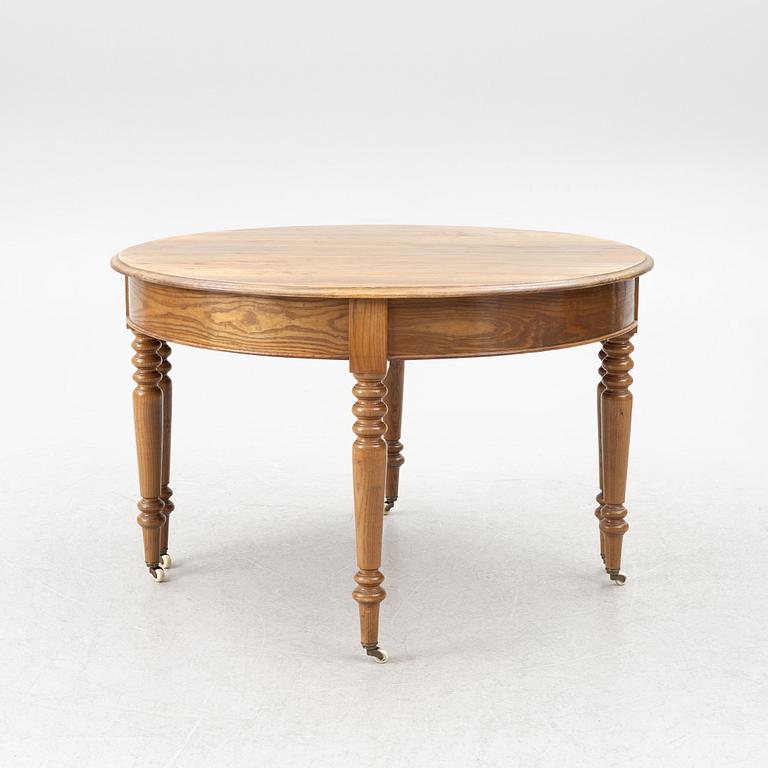 Dining table, 19th century.