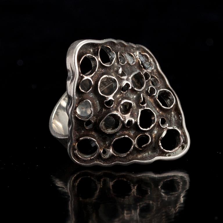 RINGAR, 4 st, silver, E. Granit 1967-70.