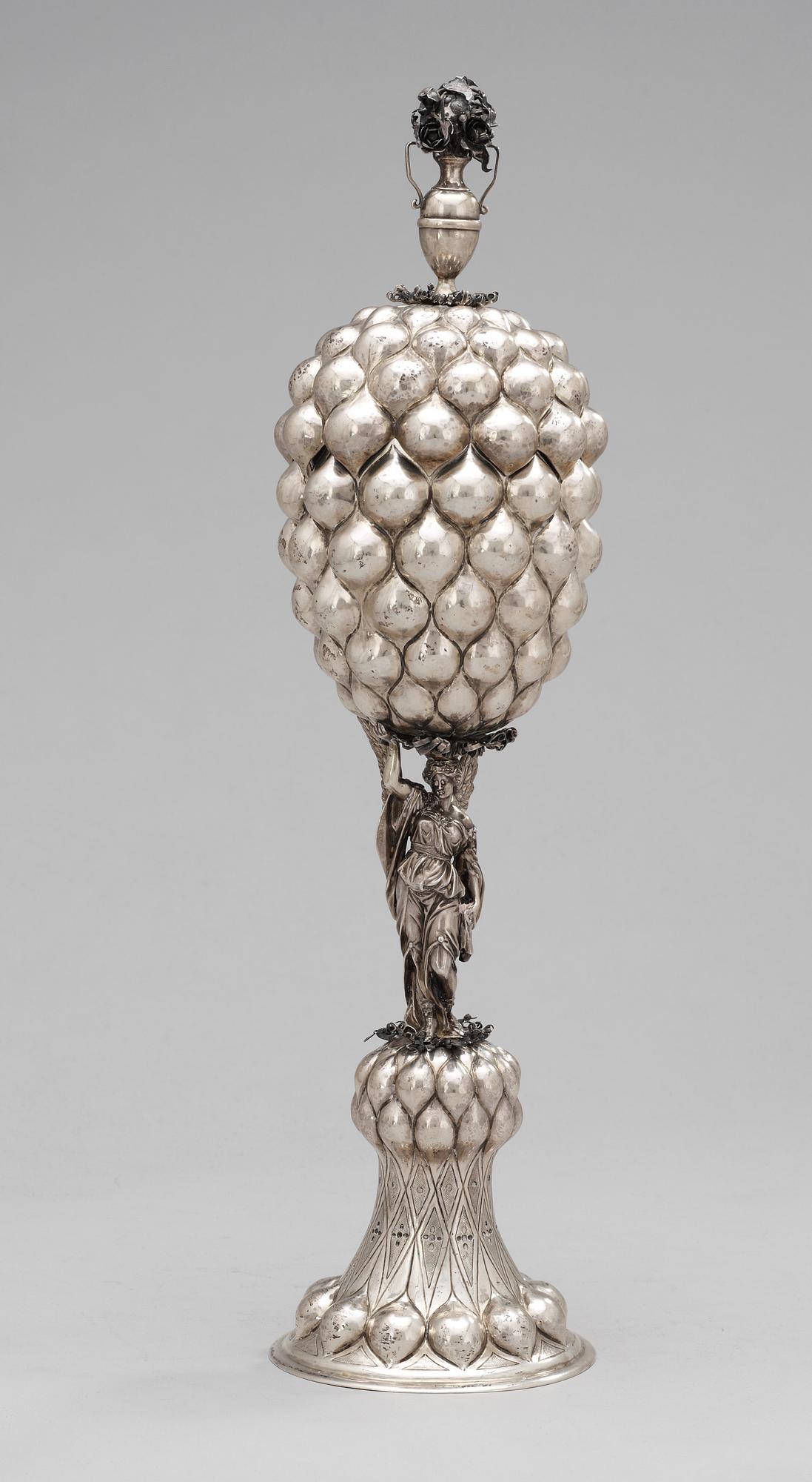 LOCKPOKAL, silver, ryska fantasistmplr. Barockstil, 1800-tal.