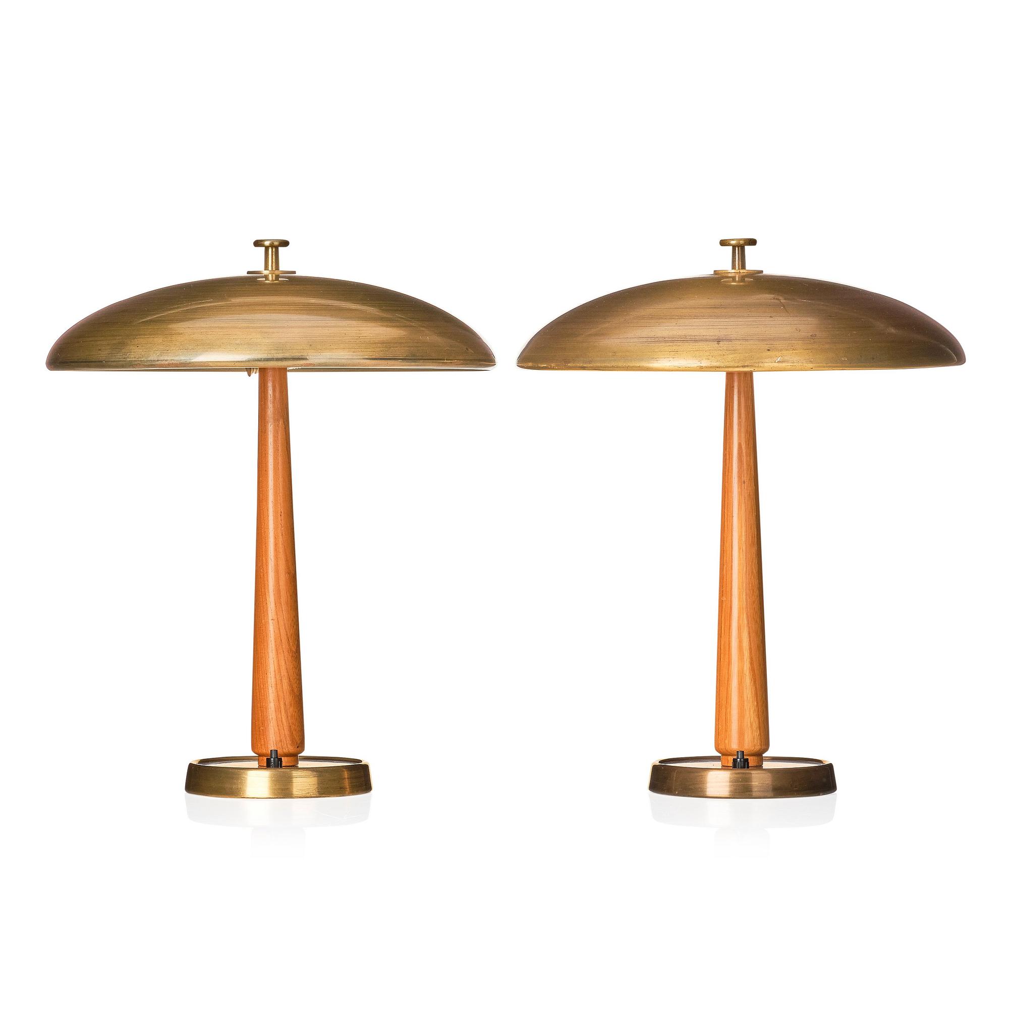 Bertil Brisborg, or Erik Tidstrand, a pair of table lamps, model "30331", Nordiska Kompaniet, 1940s.