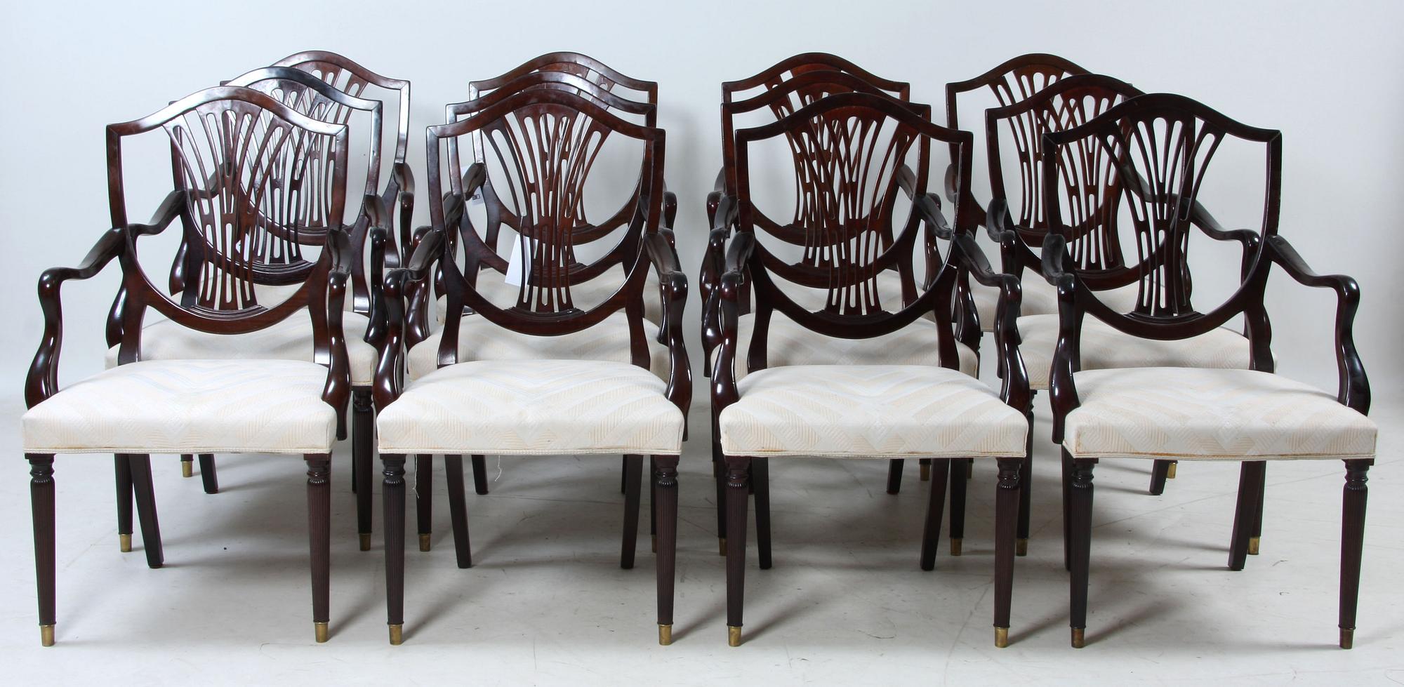 MATGRUPP, 14 delar, engelsk stil, 1900-talets andra hälft.