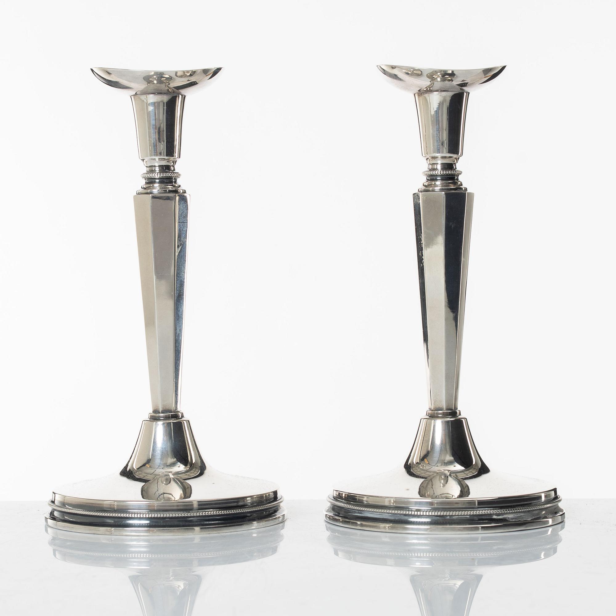 A pair of Swedish silver candlesticks, mark of Eric Löfman, KG Markströms, Uppsala 1966.