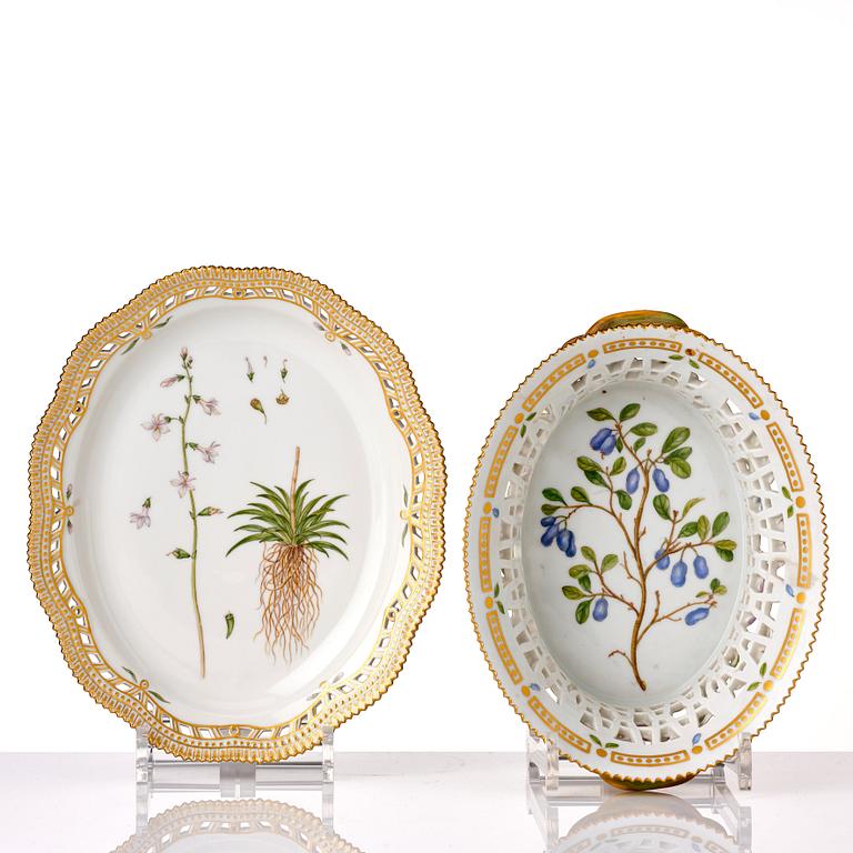 A Royal Copenhagen 'Flora Danica' chesnut basket with stand, Denmark, 20th Century.
