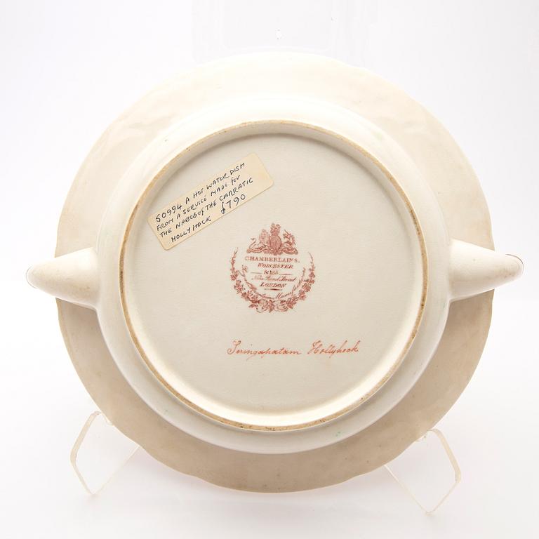 Warm metal plate, armorial plate, from "The Carnatic Service" Chamberlains England ca 1820.