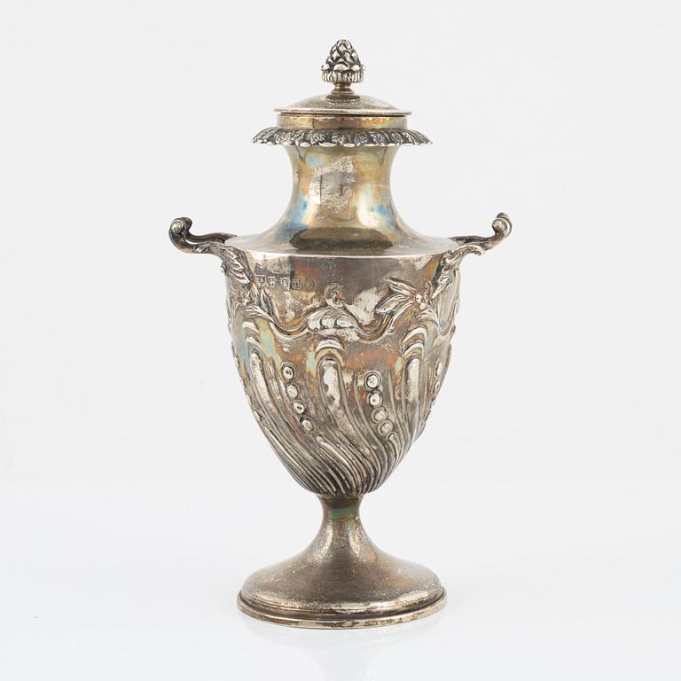 Walter Brind, a lidded silver urn, London, England, 1788.