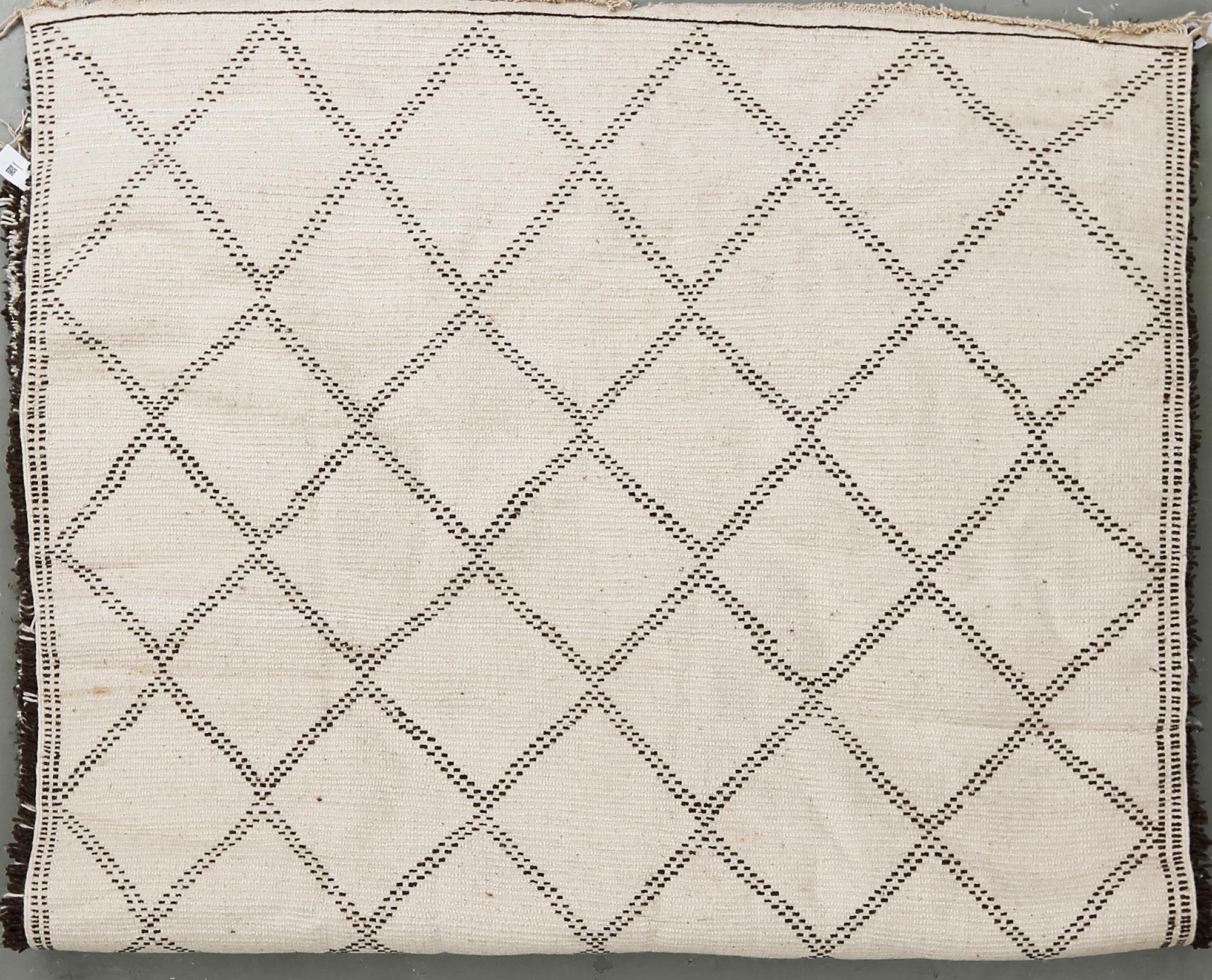 MATTA, Beni Ourain. Ca 290x185 cm.