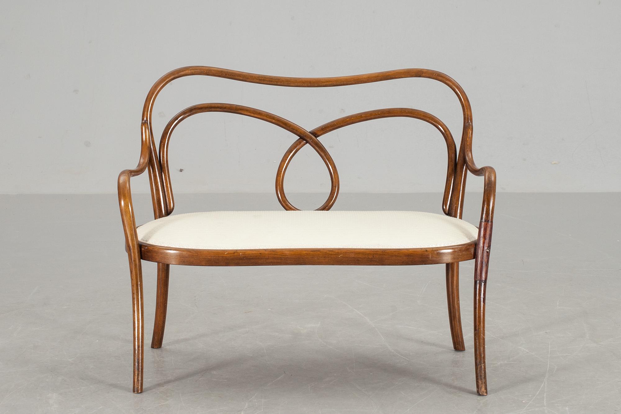 BARNSOFFA, Thonet typ, 1900-talets början.