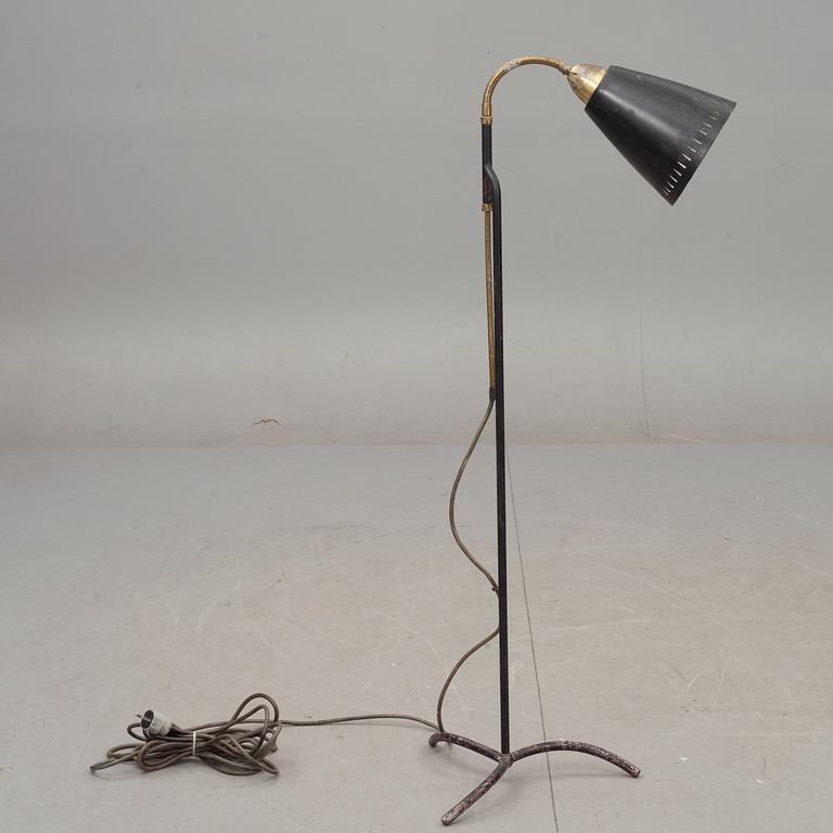 GOLVLAMPA, 1900-talets mitt.