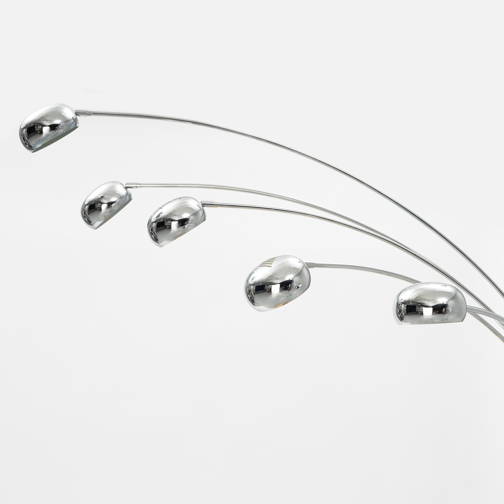 A floor light, later part of the 20th Century.