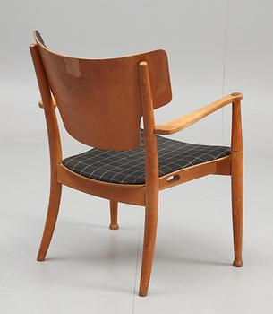 KARMSTOL, 1900-talets mitt. Danmark trol. Peter Hvidt.