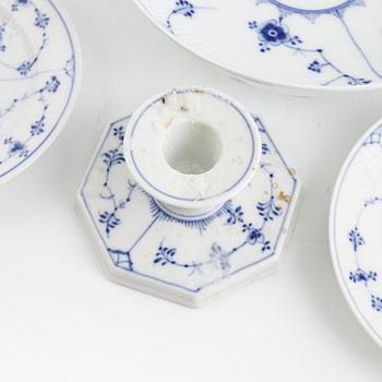 43 pieces of a "Musselmalet" porcelain service, Royal Copenhagen, Denmark.