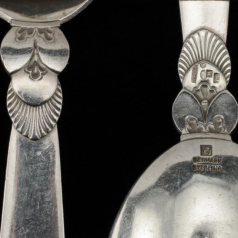 UPPLÄGGNINGSBESTICK, 2 st, silver, "Cactus", Gundorp Albertus, Georg Jensen, Danmark, 1900-tal. V 100g.