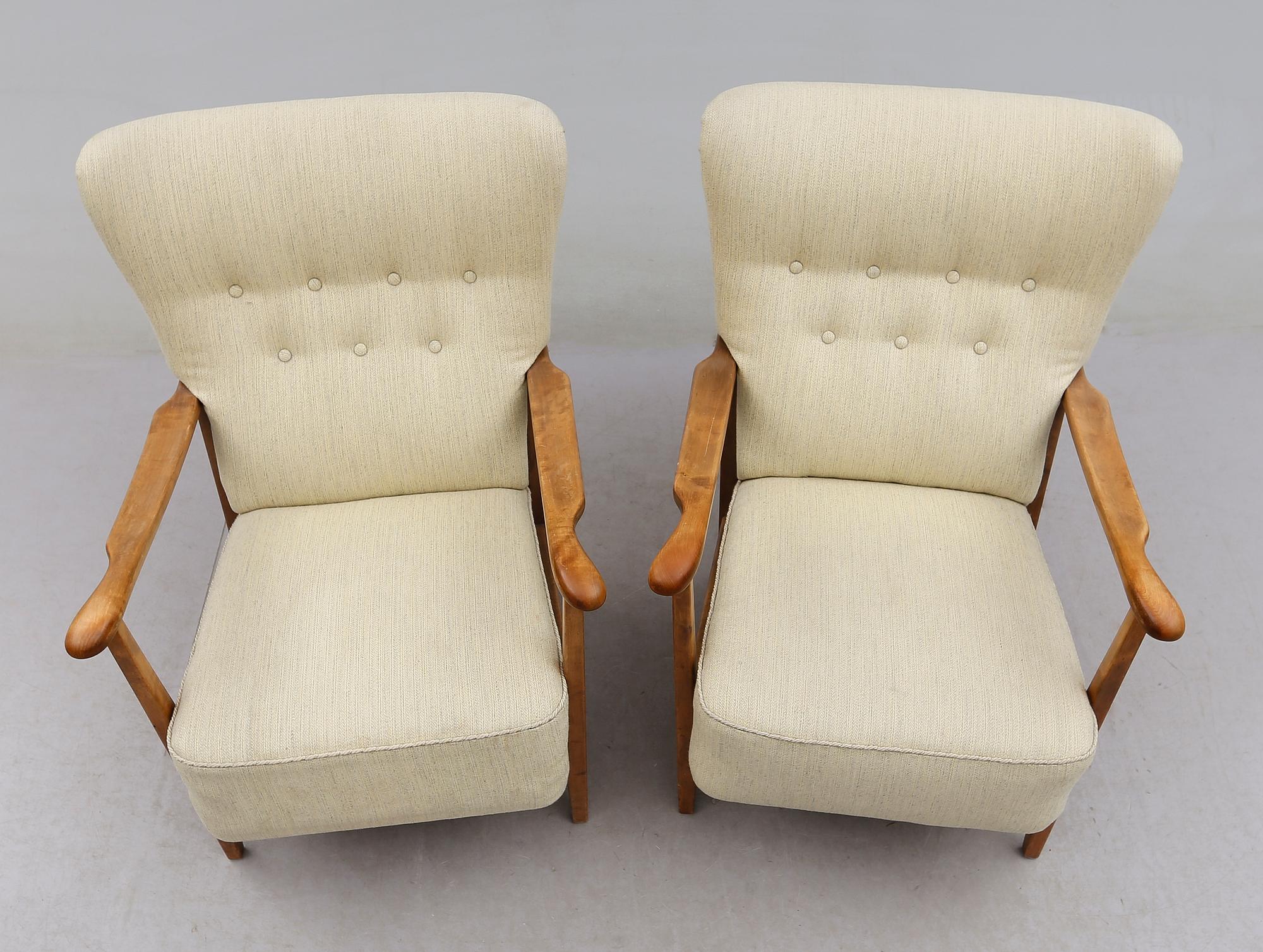 FÅTÖLJER, 1 par, 1900-talets mitt.