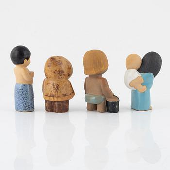 Lisa Larson, a set of eight figurines from the series 'All världens barn', Gustavsberg and Rörstrand.