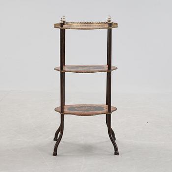 ETAGERE, Louis XV-stil, omkring 1900-talets mitt.
