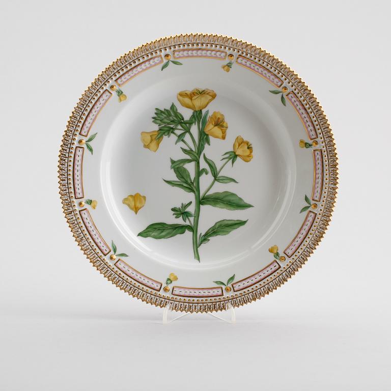 FAT, porslin, "Flora Danica", Royal Copenhagen.