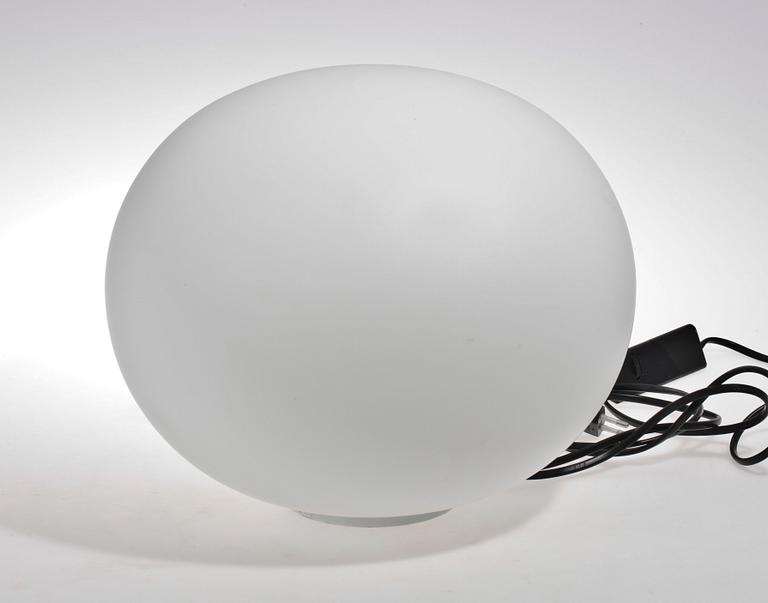 BORDSLAMPA, glas, "Glo-ball", Jasper Morrison, Flos, Italien.