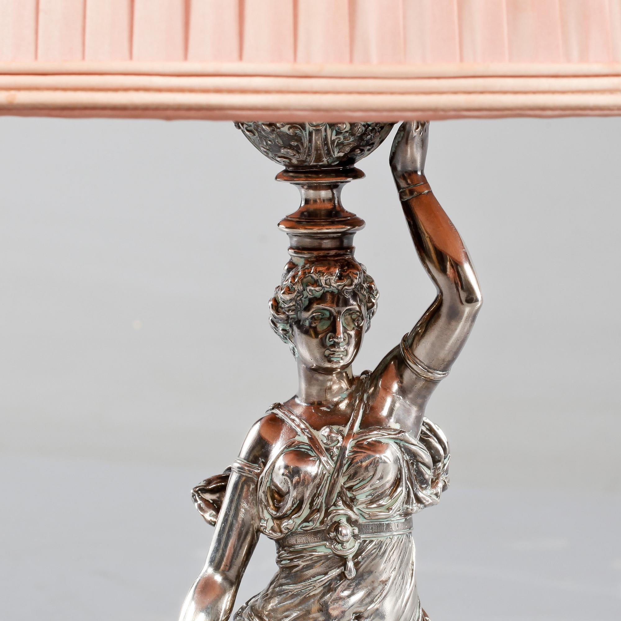 BORDSLAMPA, nysilver, omkring år 1900.