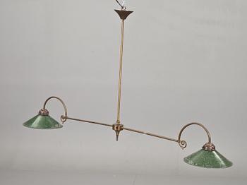 BILJARDLAMPA, 1900-talets första hälft. Höjd 75 cm.