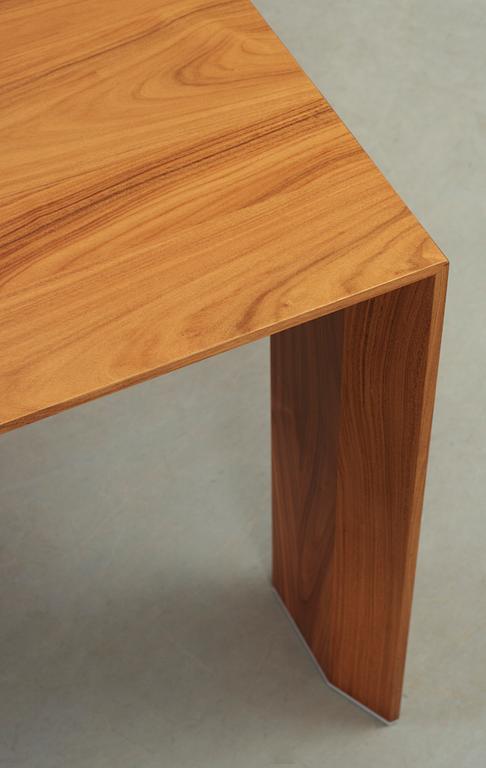 BORD, "El dom", Hannes Wettstein, Cassina, Italien, formgiven 2006.