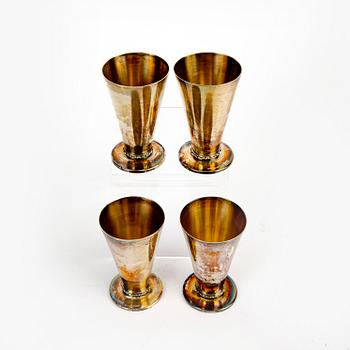 A set of six Swedish 20th century silver schnaps glasses mark of K & E Carlsson, Gothenburg 1948, total weight 177 grams.