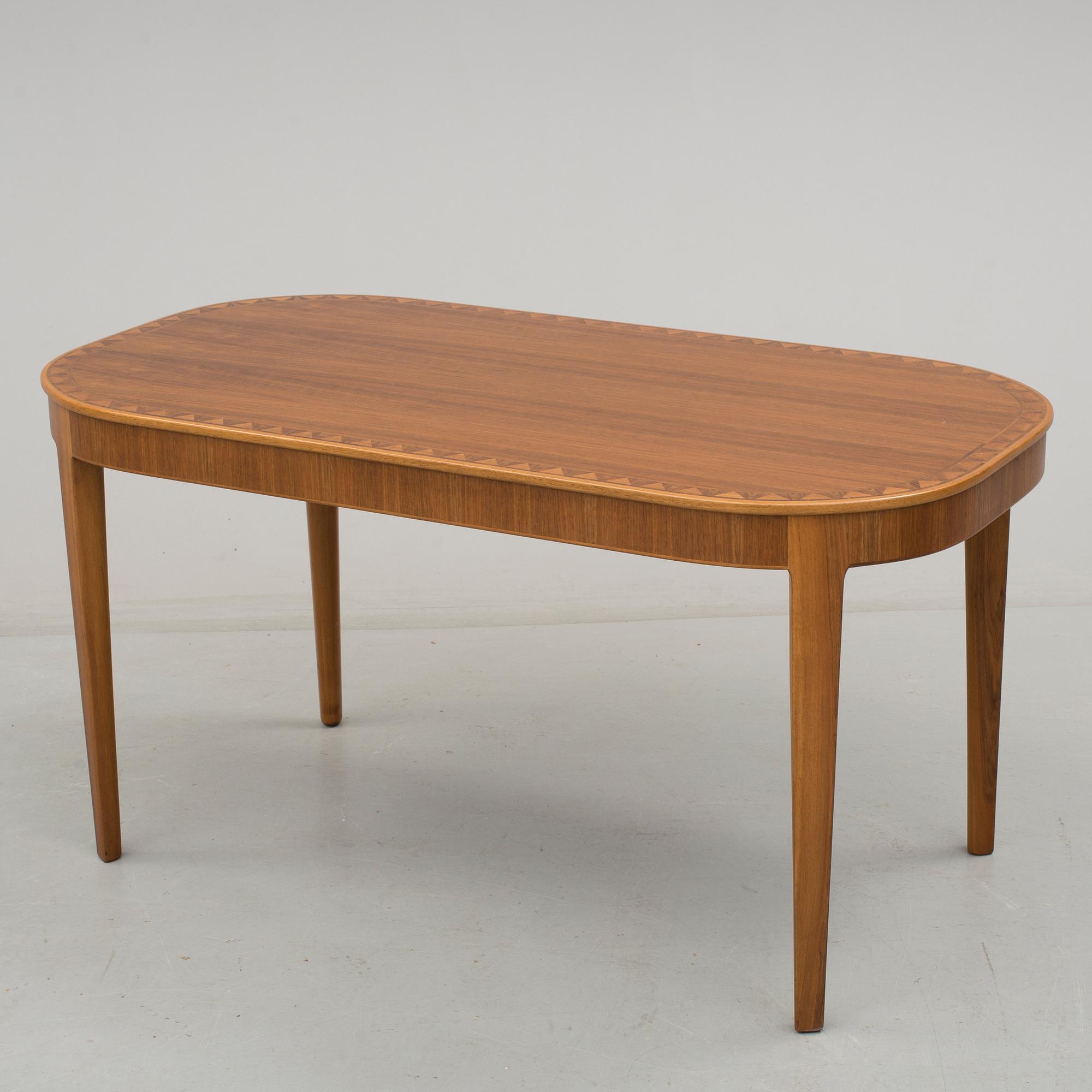 SOFFBORD, Carl Malmsten, enligt uppgift specialtillverkat 1972.