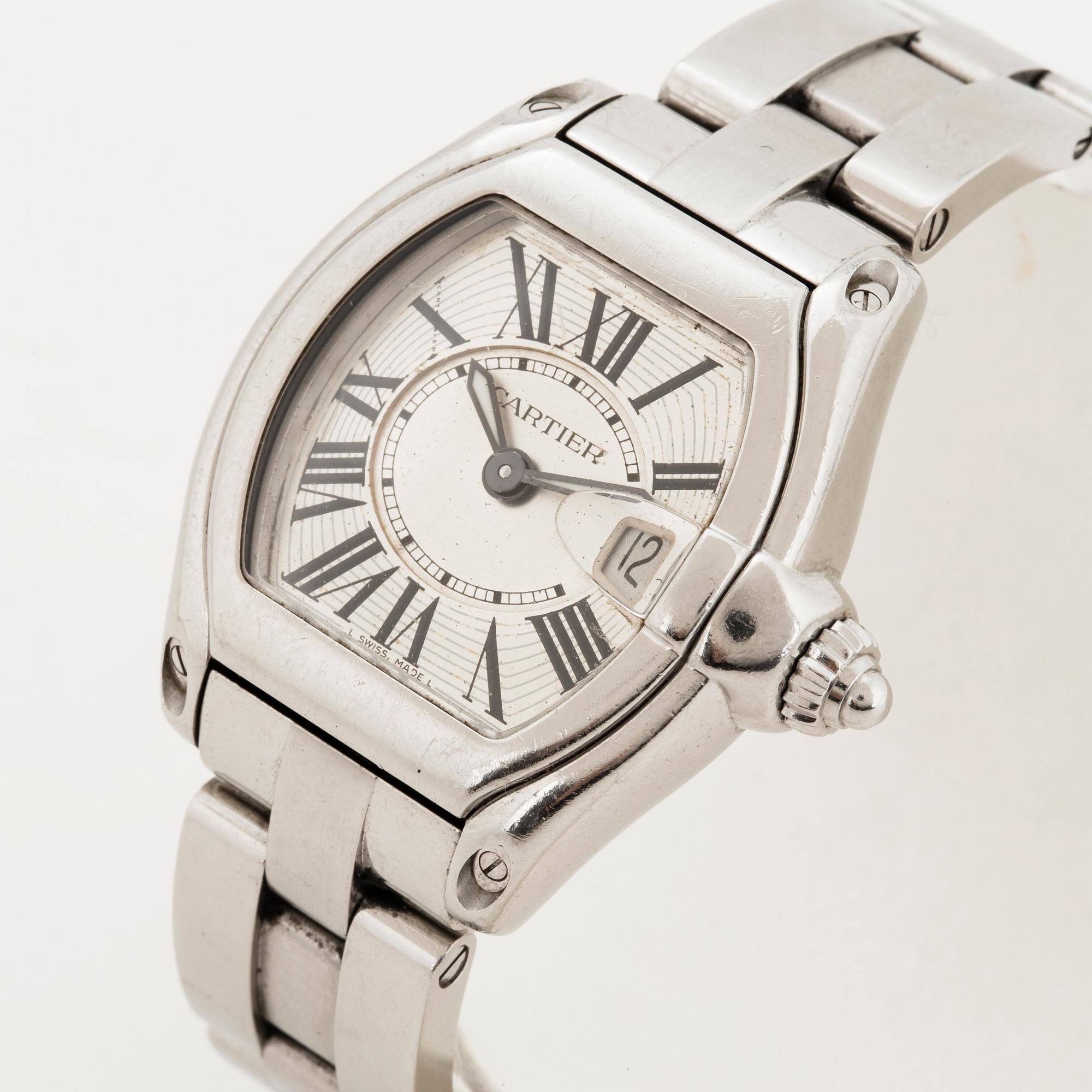 Cartier, Roadster, wristwatch, 31 x 29 (37) mm.
