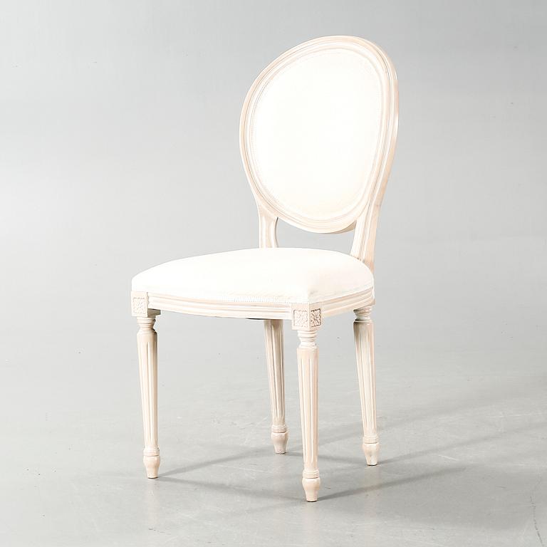 Six 21th century gustavian style chairs.