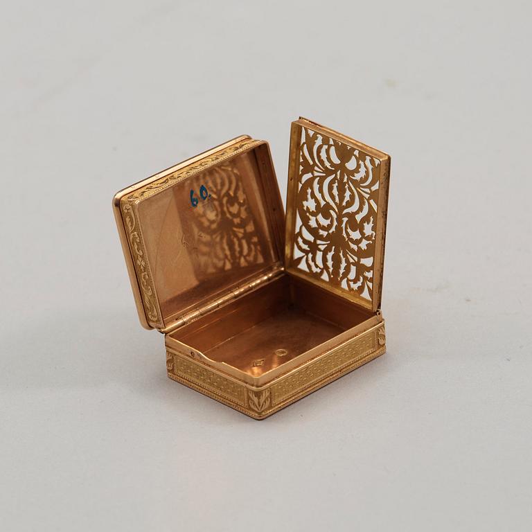 A French 19th century gold and micro mosaic vinigrette.