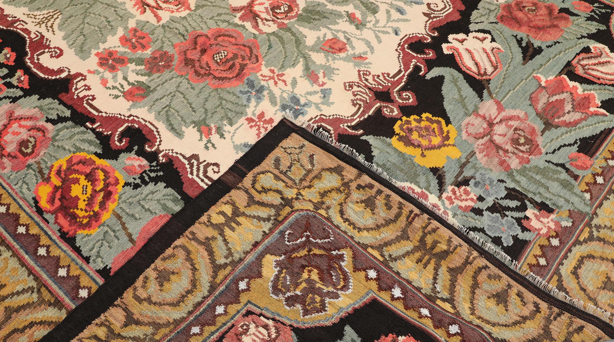An older Bessarabian Kelim carpet, 380 x 240 cm.