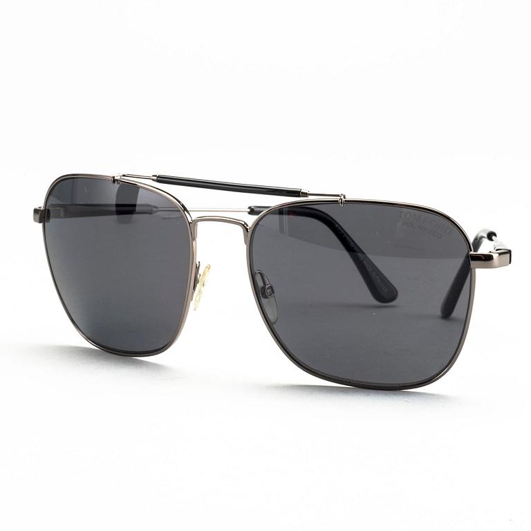 TOM FORD SUNGLASSES.