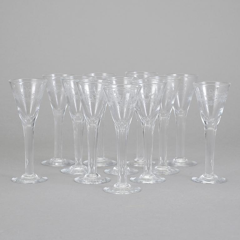 SNAPSGLAS, 12 st. Glas, "Antik", Reijmyre.