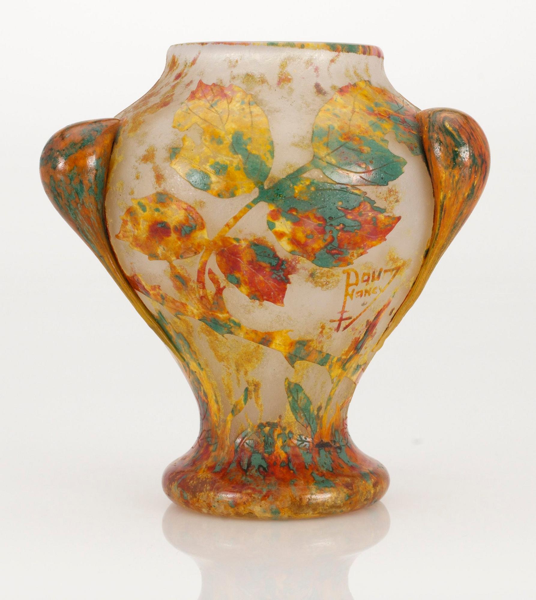 An art nouveau Daum glass vase, Nancy, France.