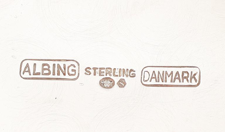 MARGRETEBÄGARE, sterlingsilver, sv importst, Danmark. Vikt ca 139 g.