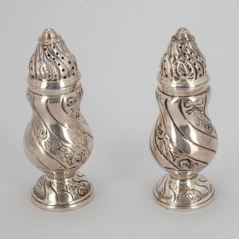 STRÖARE, 3 st, silver, en med finska och svenska stämplar, 1950-tal. Tot. vikt 284 g.