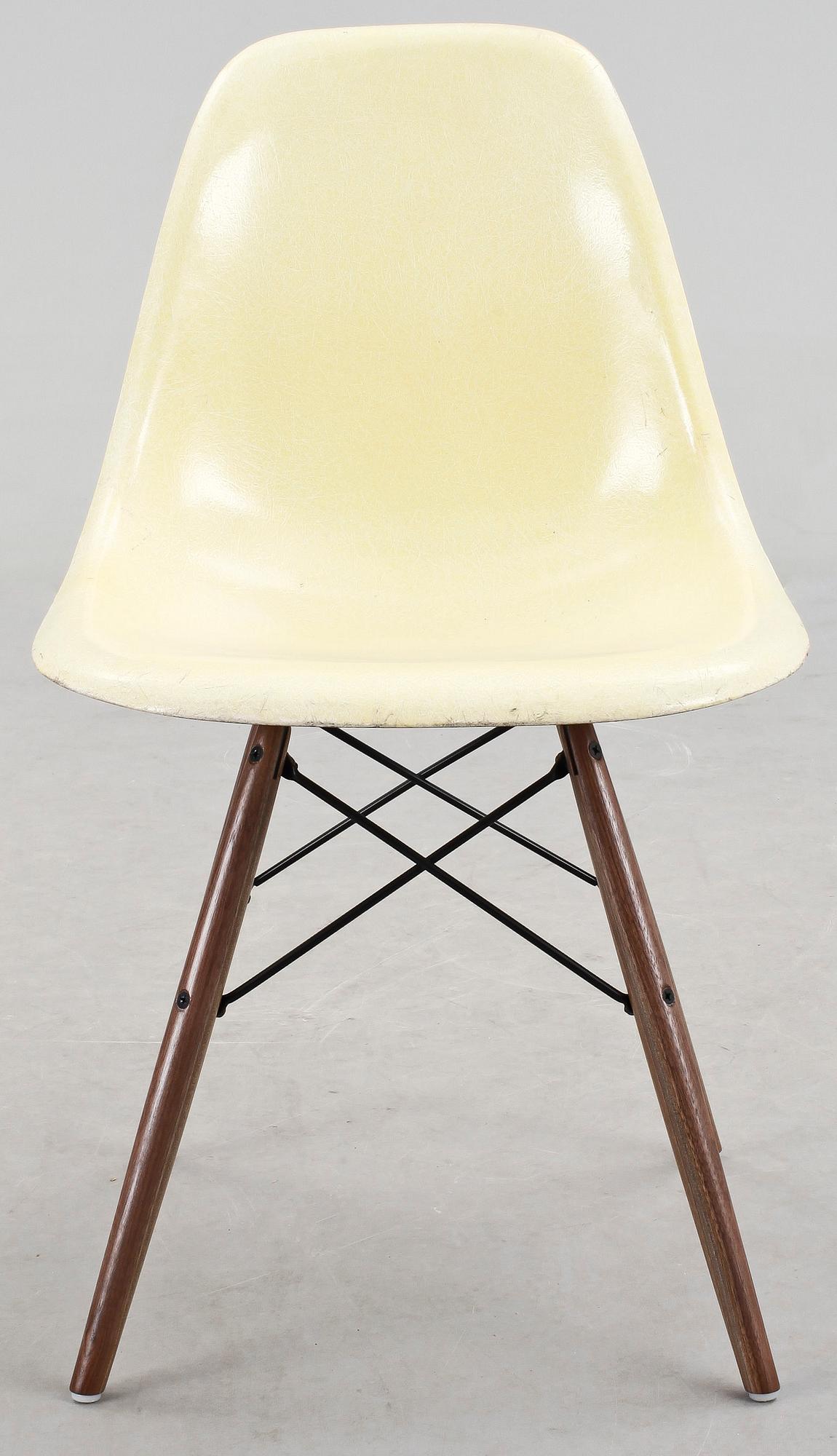 STOL, "DSW", Charles & Ray Eames, Herman Miller, USA, 1900-talets andra hälft.