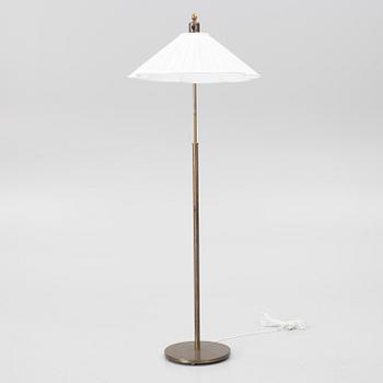 Harald Notini, a floor lamp model 15230, Arvid Böhlmarks Lampfabrik, Stockholm, 1940s.