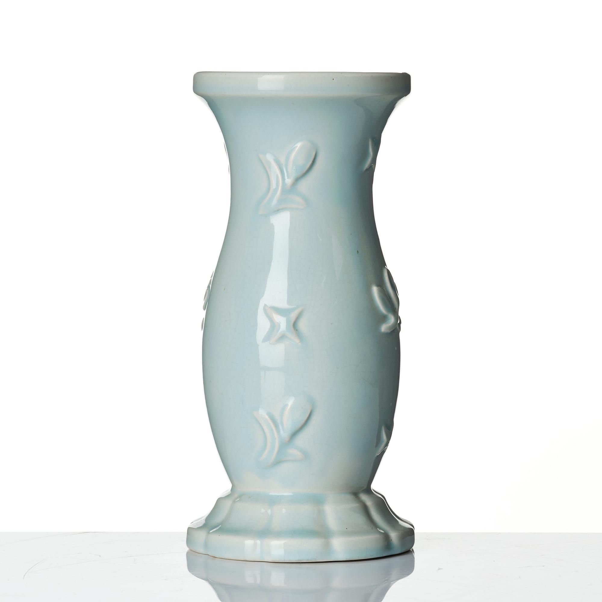Wilhelm Kåge, a ceramic vase and a  lidded bowl, Gustavsberg 1927-28.