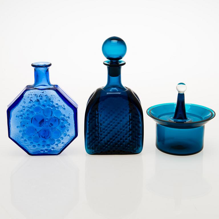 NANNY STILL, SOCKERSKÅL, KARAFF och FLASKA, glas, Riihimäen Lasi oy, 1960-tal.