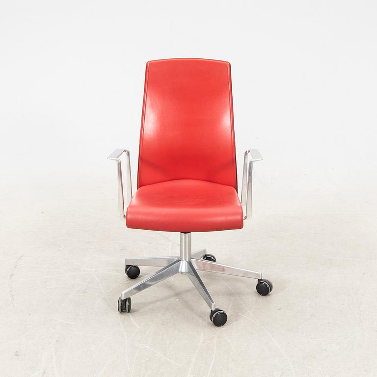 Jorge Pensi, skrivbordsstol för Akaba Italien 1900-talets senare del.