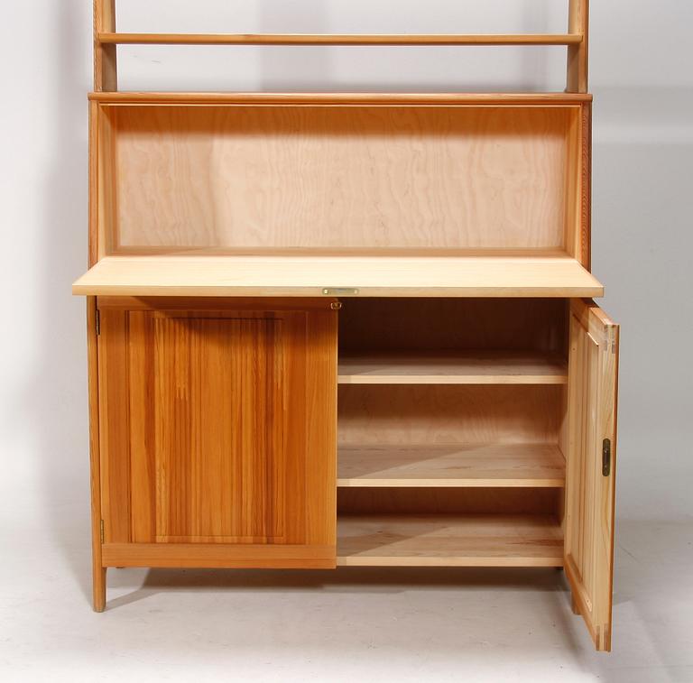 SEKRETÄR/SKÅP. "Vardags" Carl Malmsten.