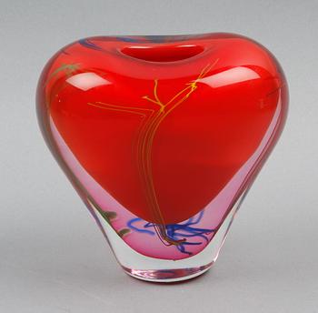 VAS, glas, Berit Johansson, Sjöhyttan 2004.