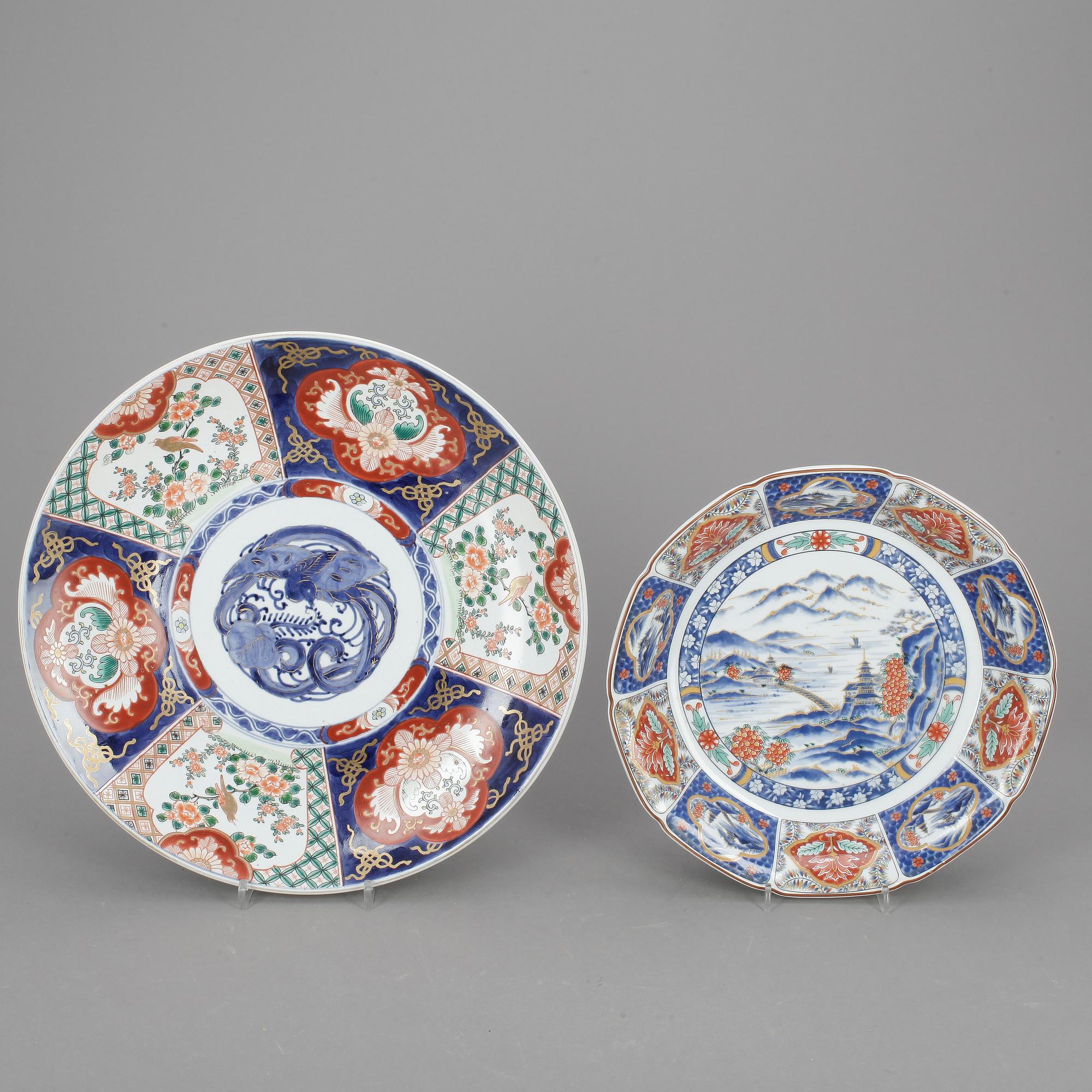 FAT, 2 st, porslin, Imari, Japan omkring år 1900.
