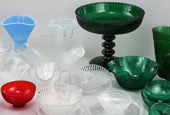 GLASSERVIS, 67 delar, glas, mestadels "Reffla", Arthur Percy, Gullaskruf, formgiven 1952.