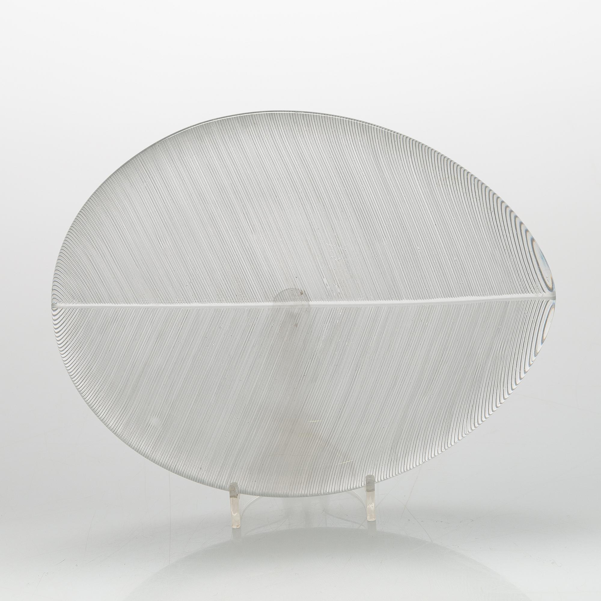 Tapio Wirkkala, art glass 'Lehti' (leaf), model 3337, signed Tapio Wirkkala Iittala -55.